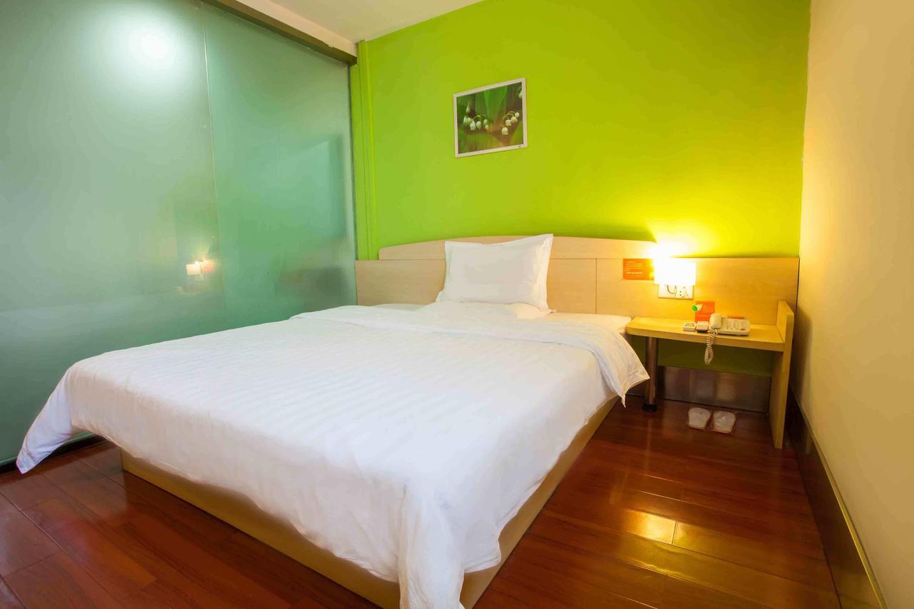7Days Inn Zhongshan Li He Square Szoba fotó