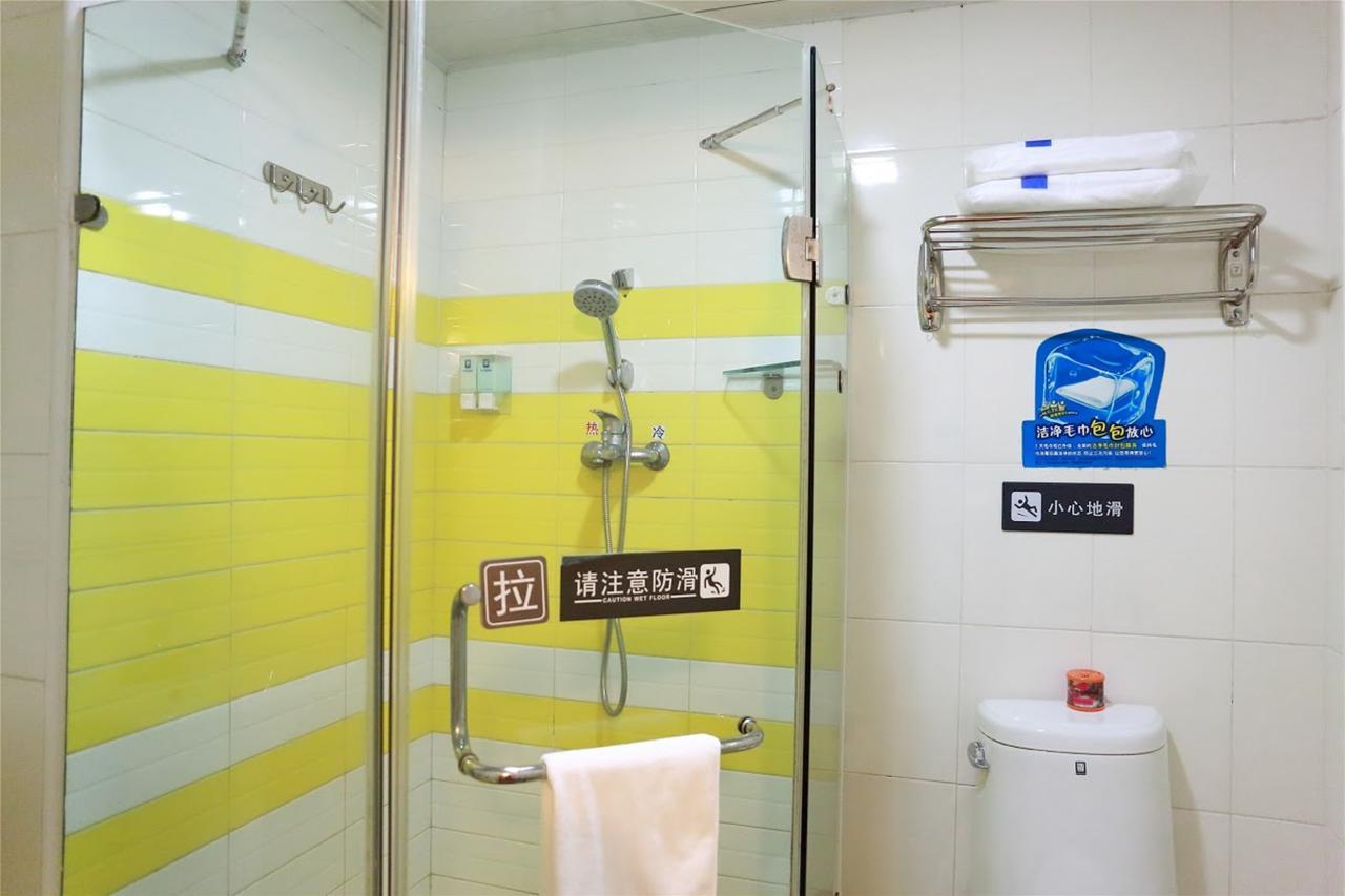 7Days Inn Zhongshan Li He Square Kültér fotó